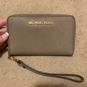 Michael Kors Clutch